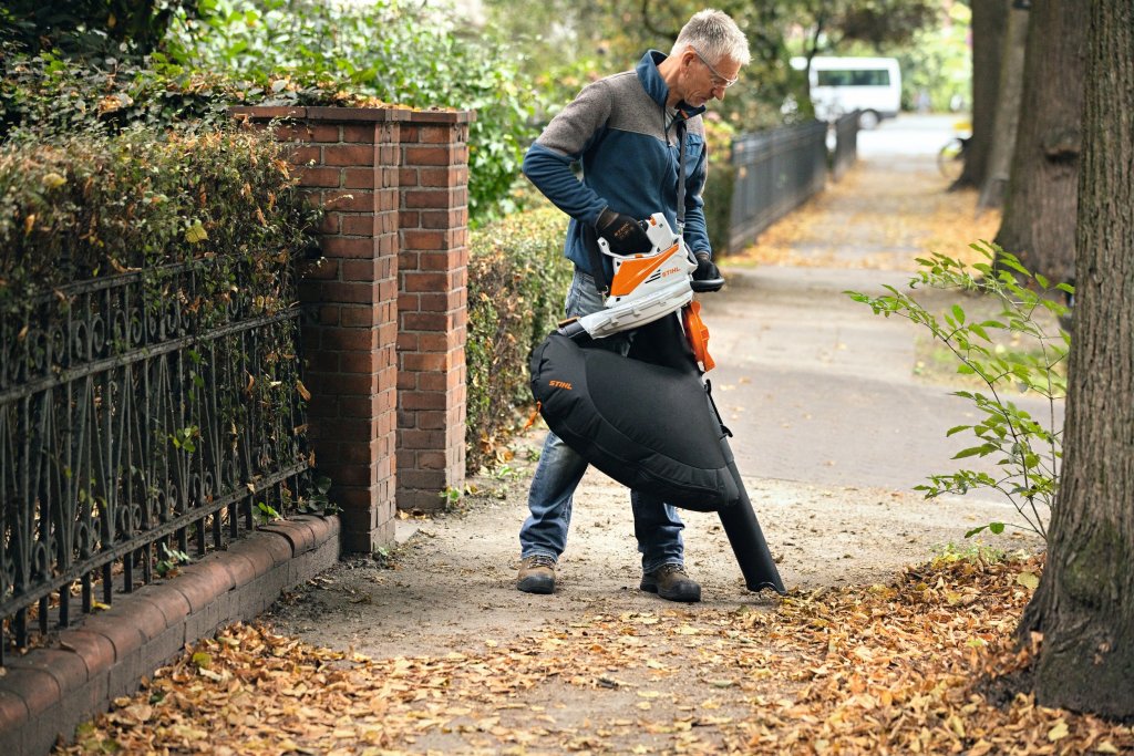 stihl actiefoto accu bladzuiger & blazer SHA56