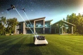 HONDA MIIMO2200i in communicatie met twee satelieten tuin